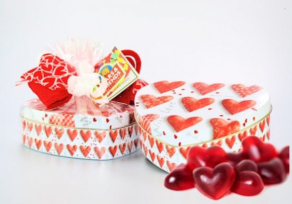Heart shape box - Tin only